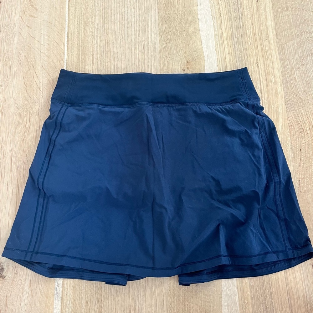 Lululemon women’s tennis skirt navy size 8